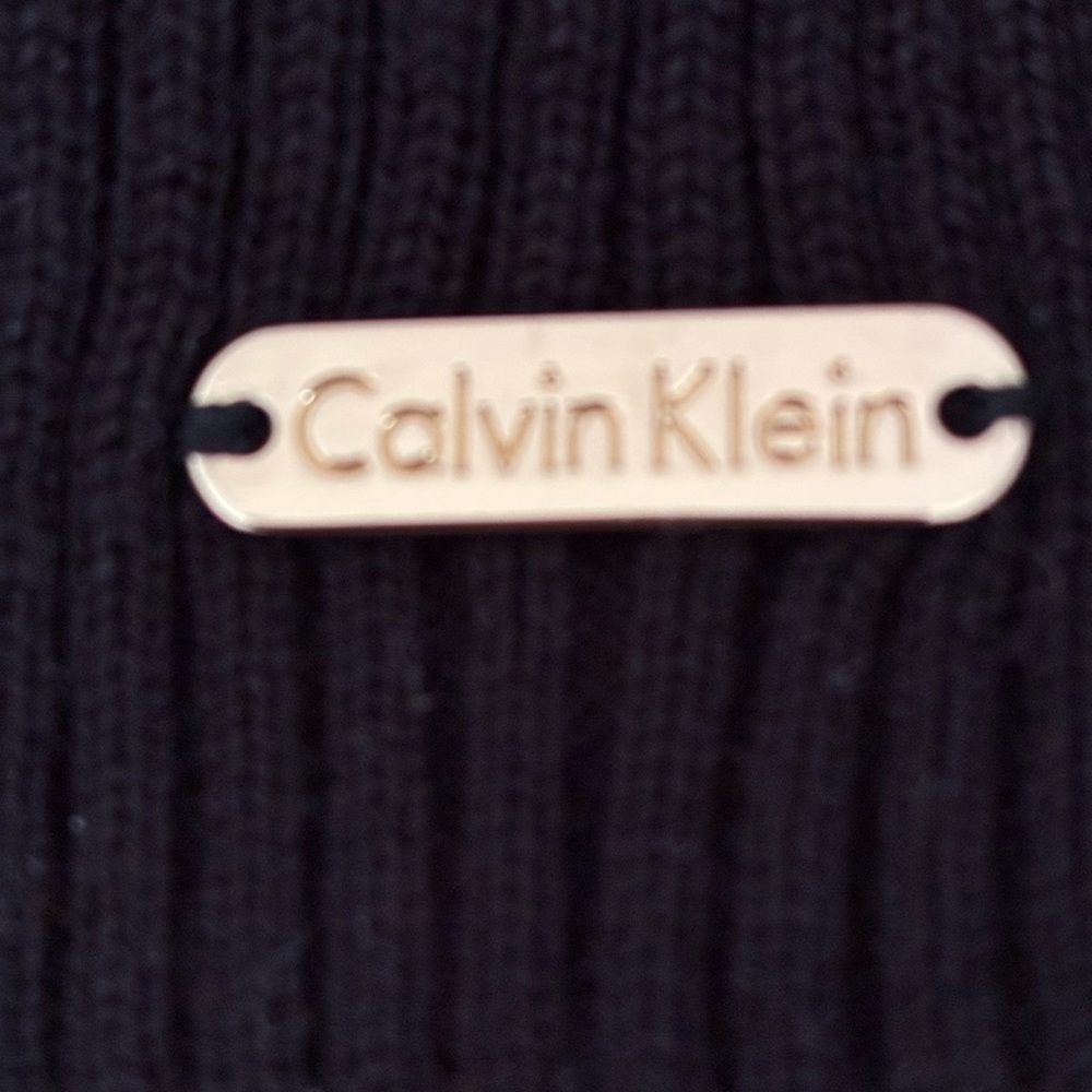 Calvin Klein Elegant Black Fitted Turtleneck Sweater - Picture 12 of 15